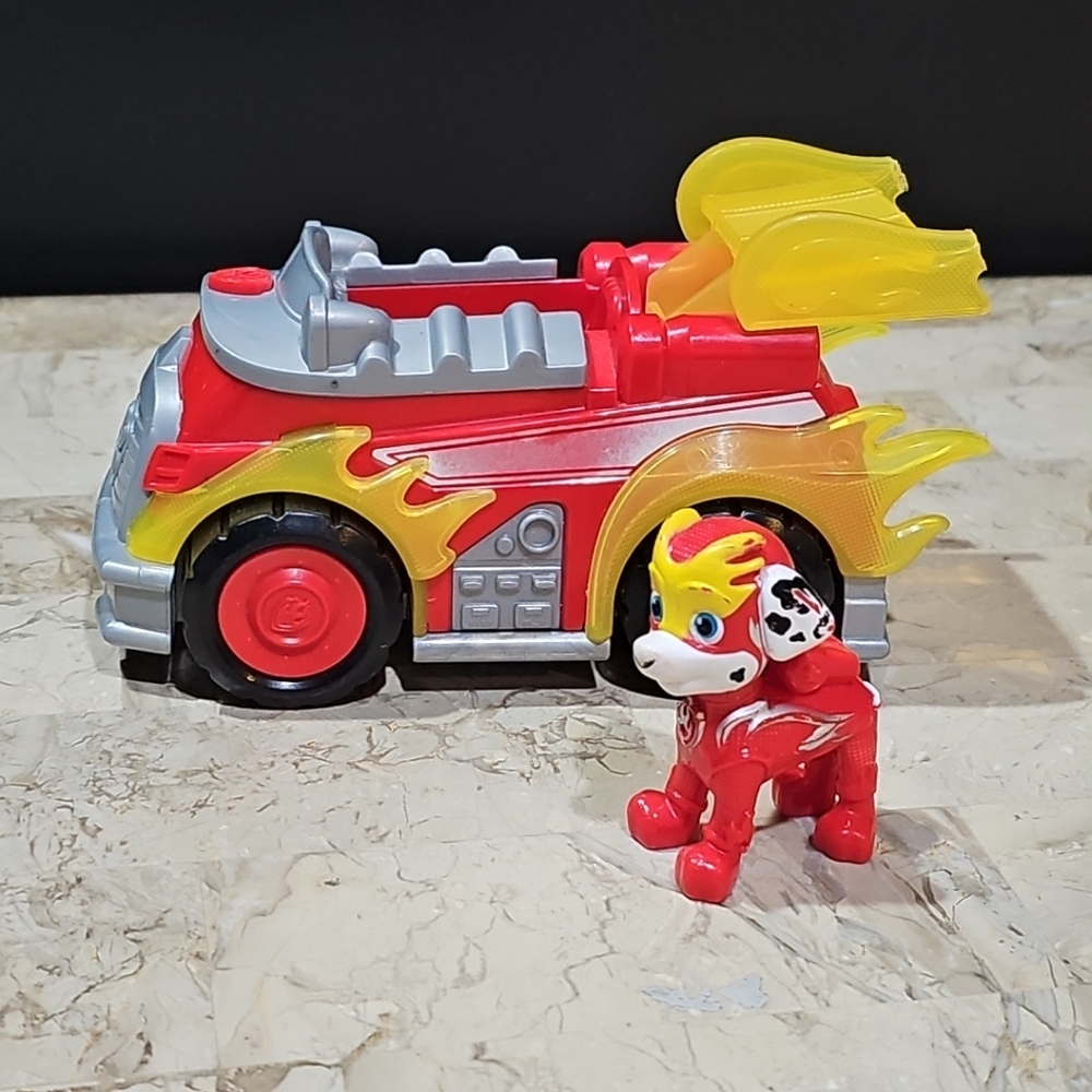 PAW PATROL Mighty Pups Marshall’s Figure & Deluxe Vehicle with Lights/Sound